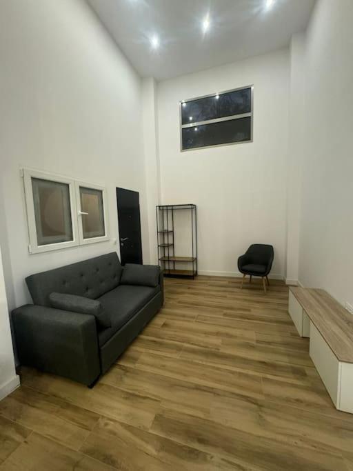 Gran Apartamento A Pie De Calle Valencia Kültér fotó