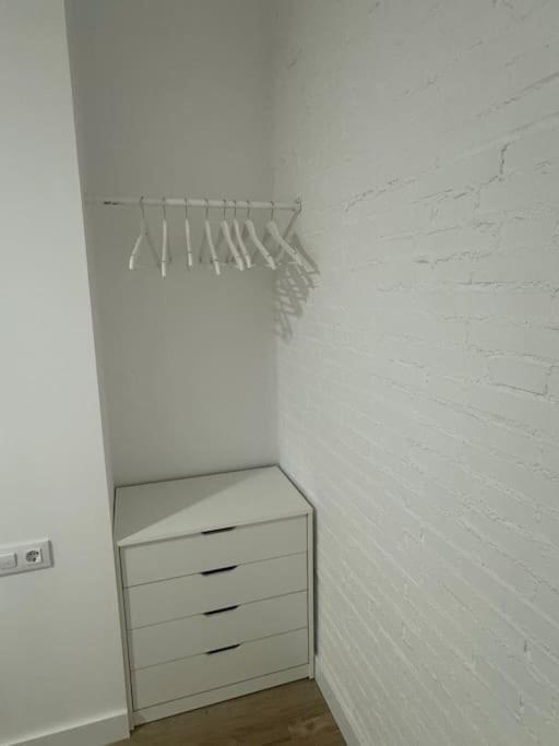 Gran Apartamento A Pie De Calle Valencia Kültér fotó